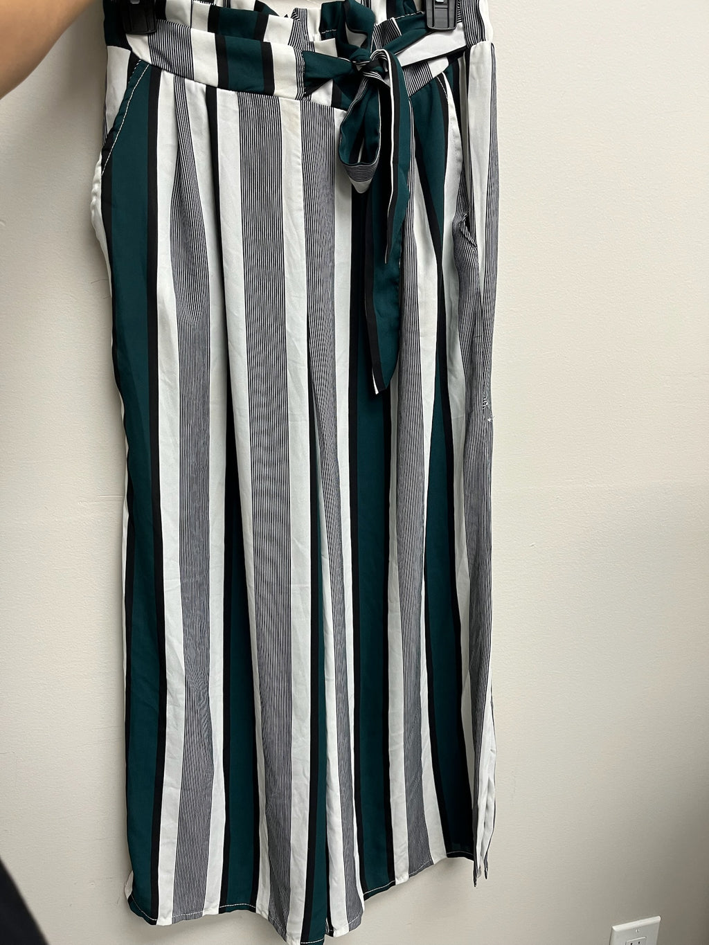 Used Women’s Striped Pants