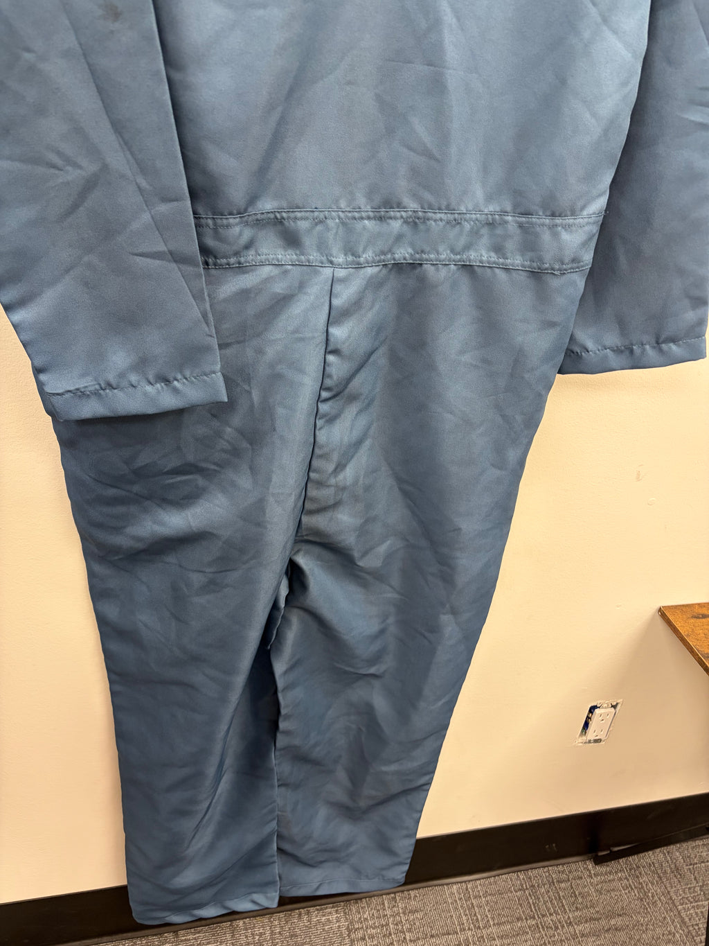 Used Men’s Mike Meyers Costume Jumpsuit