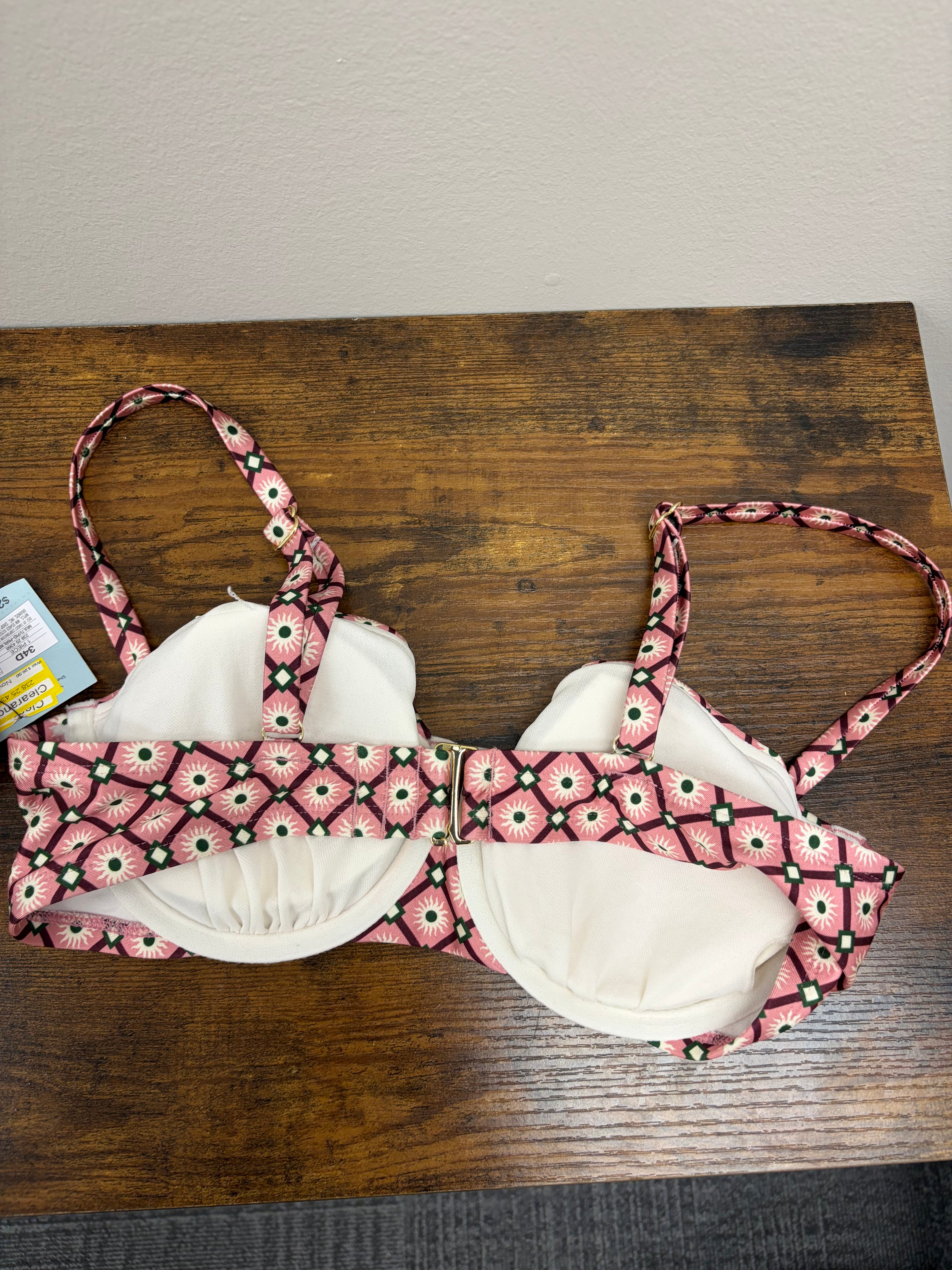 New Women’s Swim Top