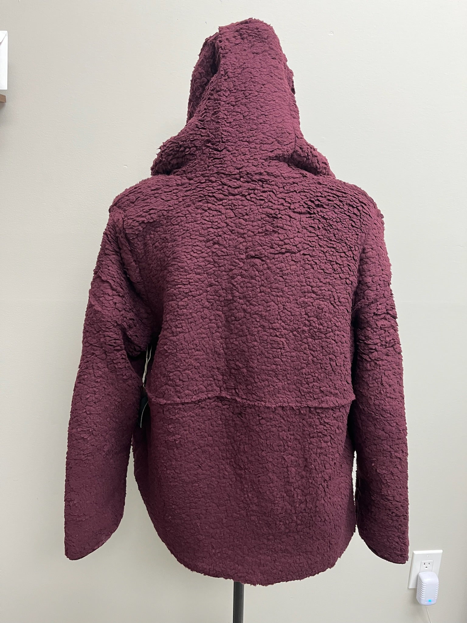 New Women’s Reversible Sherpa Sweater Jacket