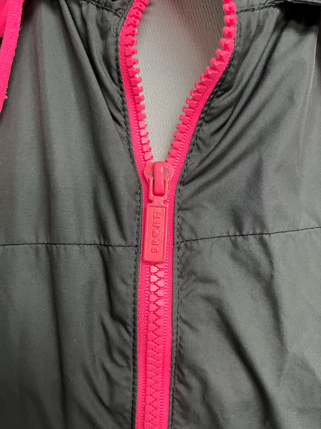 Women’s Windbreaker