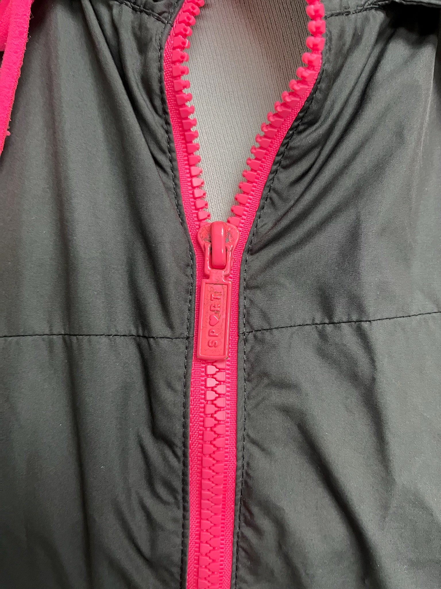 Women’s Windbreaker