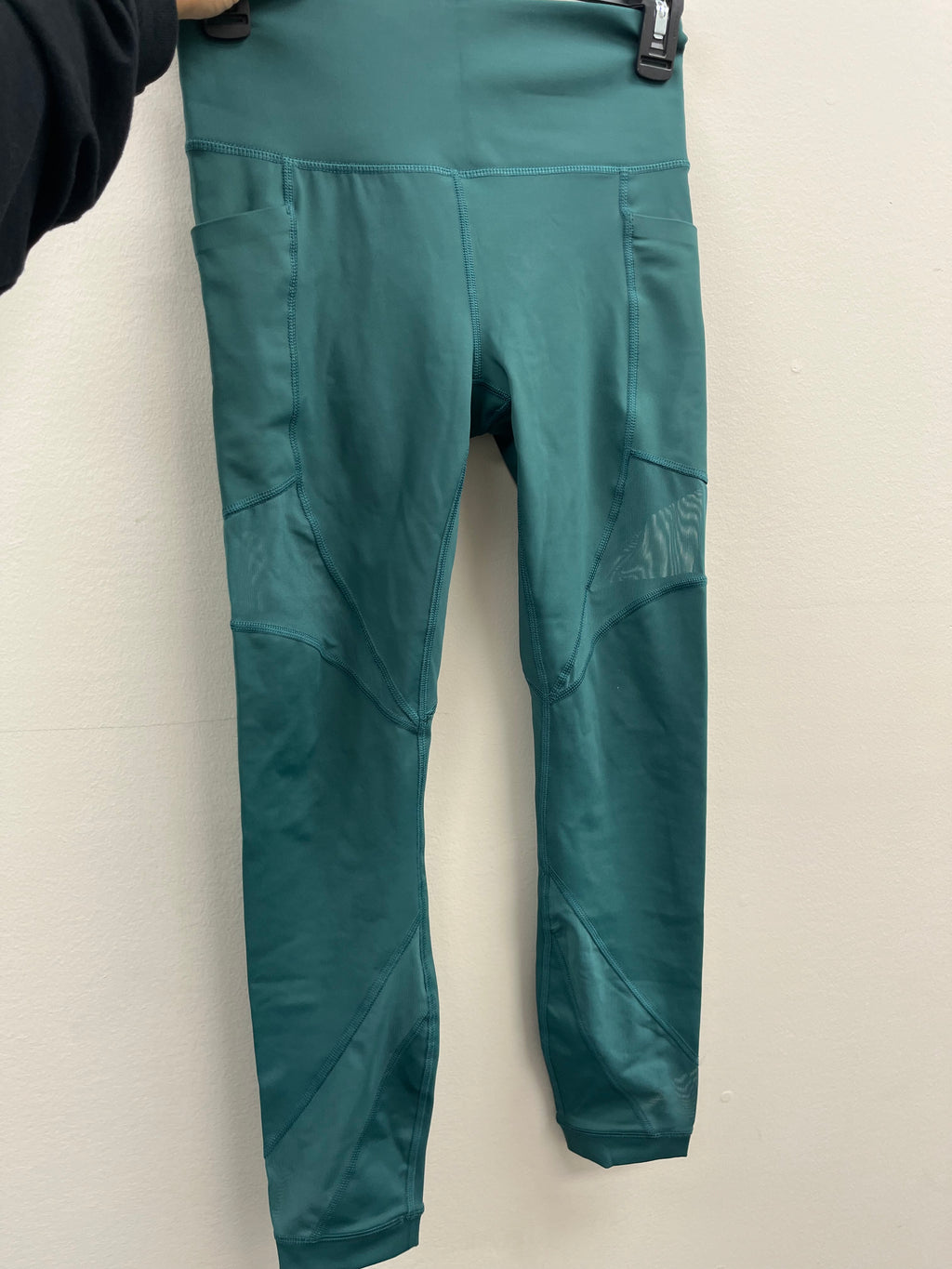 Used Women’s Green Athletic Pants