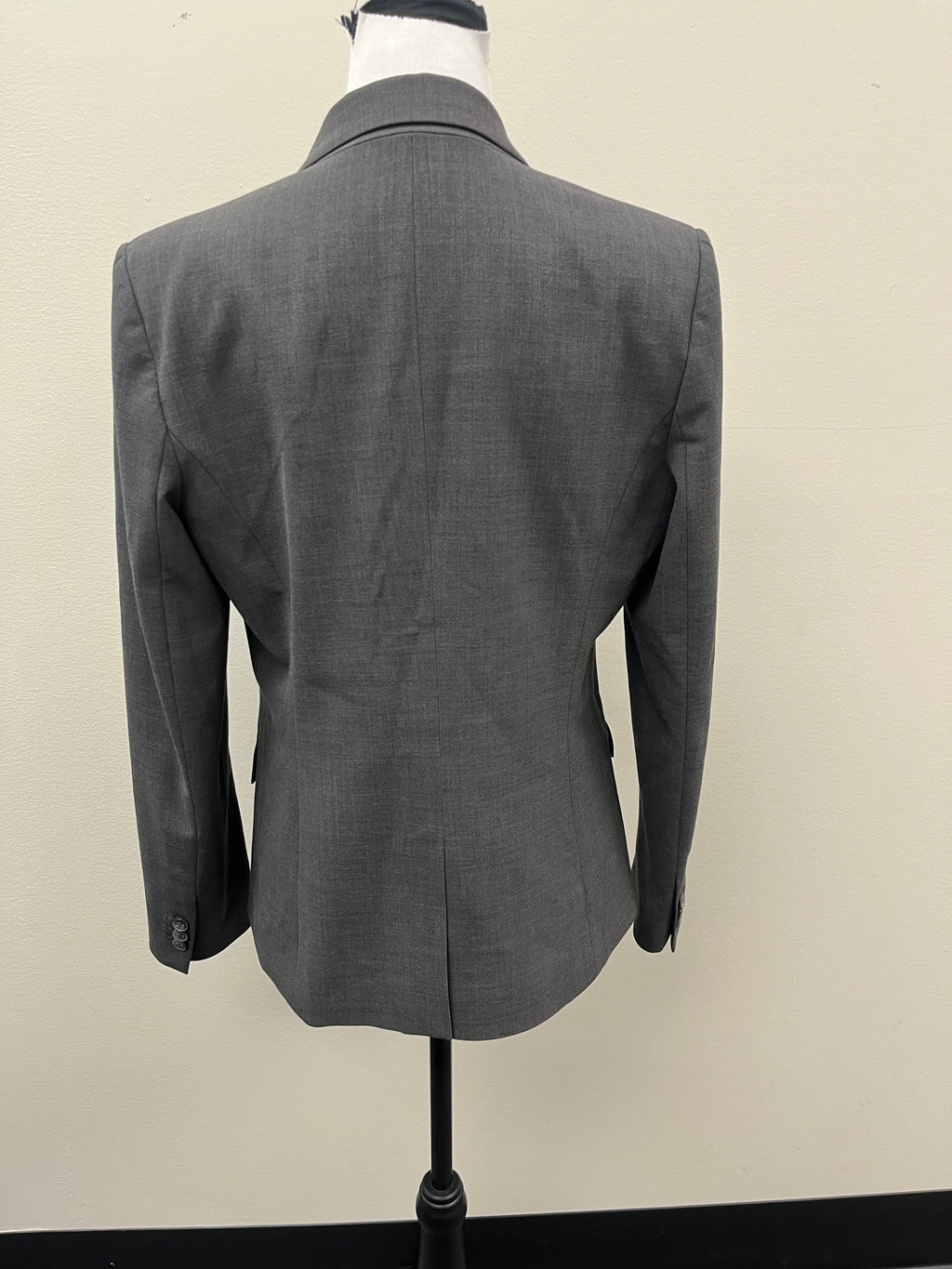 Used Women’s Grey Suit Jacket