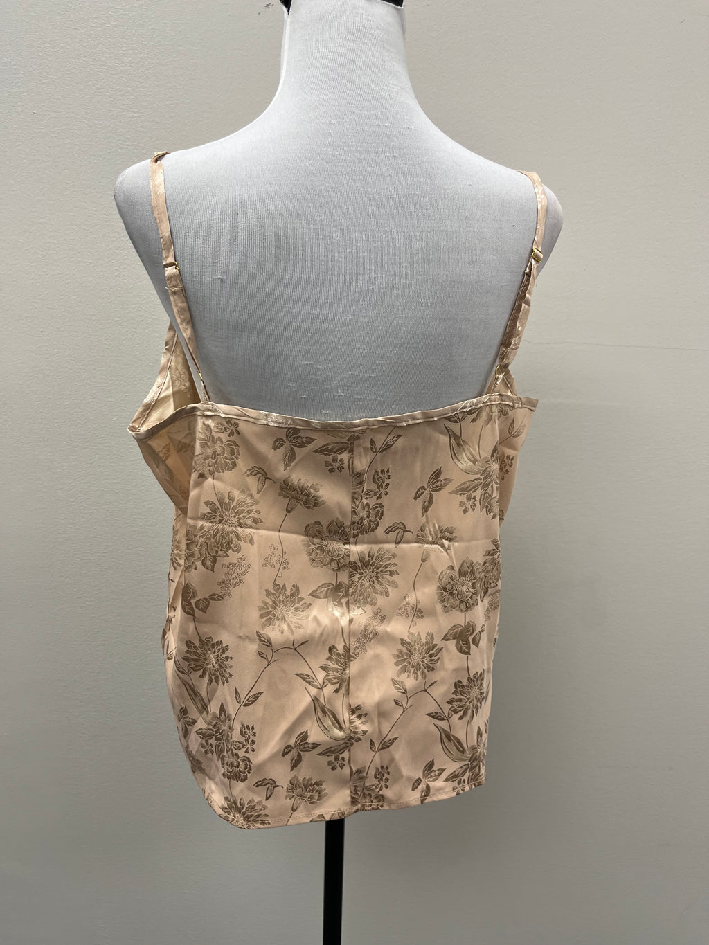Used Women’s Beige Tank Top