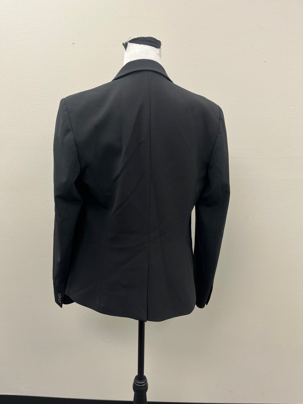 Used Women’s Black Suit Jacket
