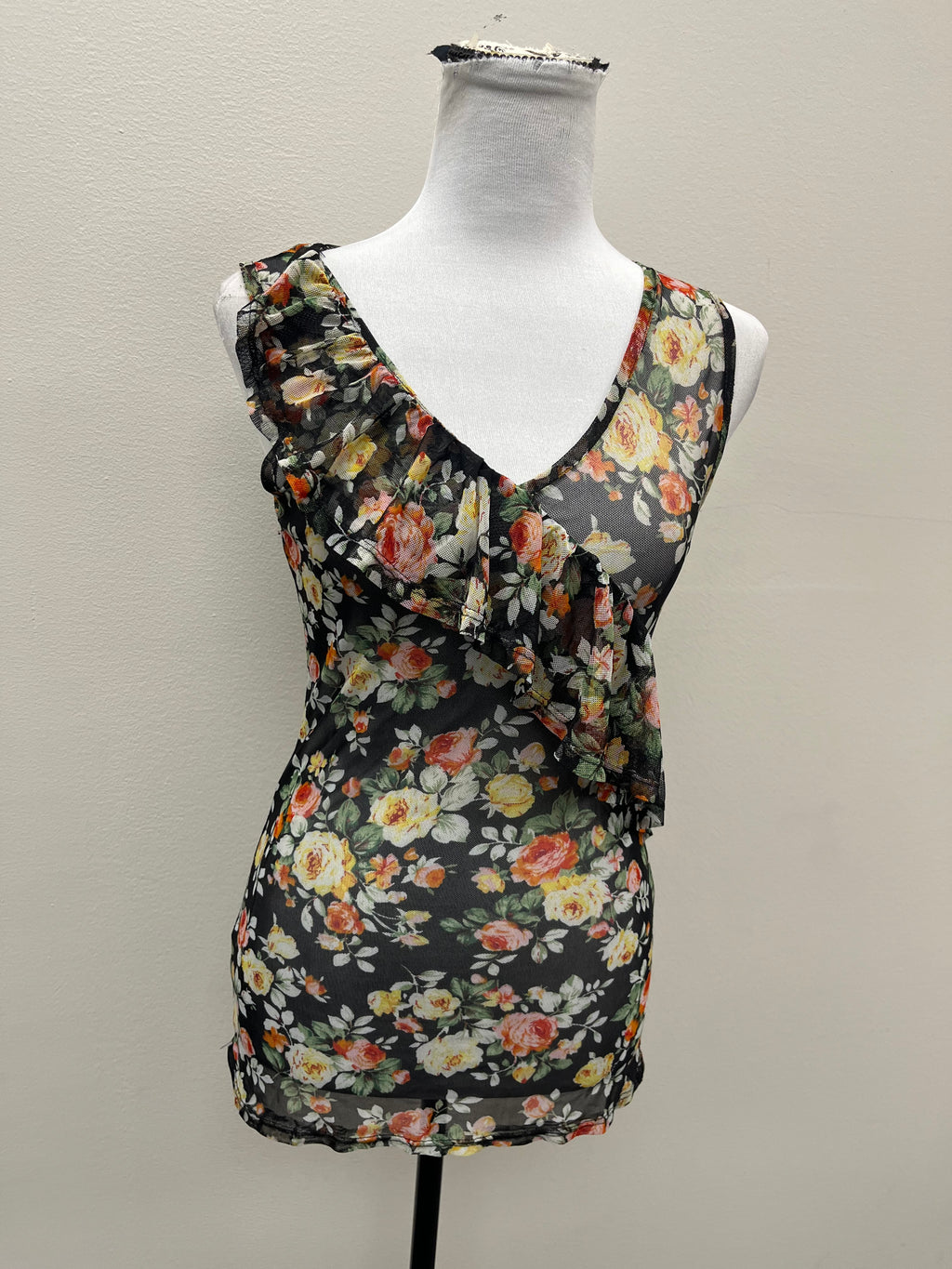Used Women’s Floral Mesh Tank Top