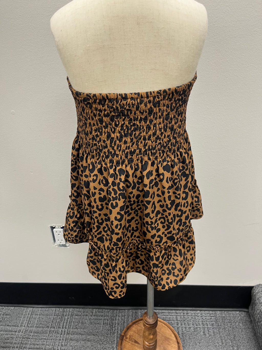 Used Girls Leopard Tube Top