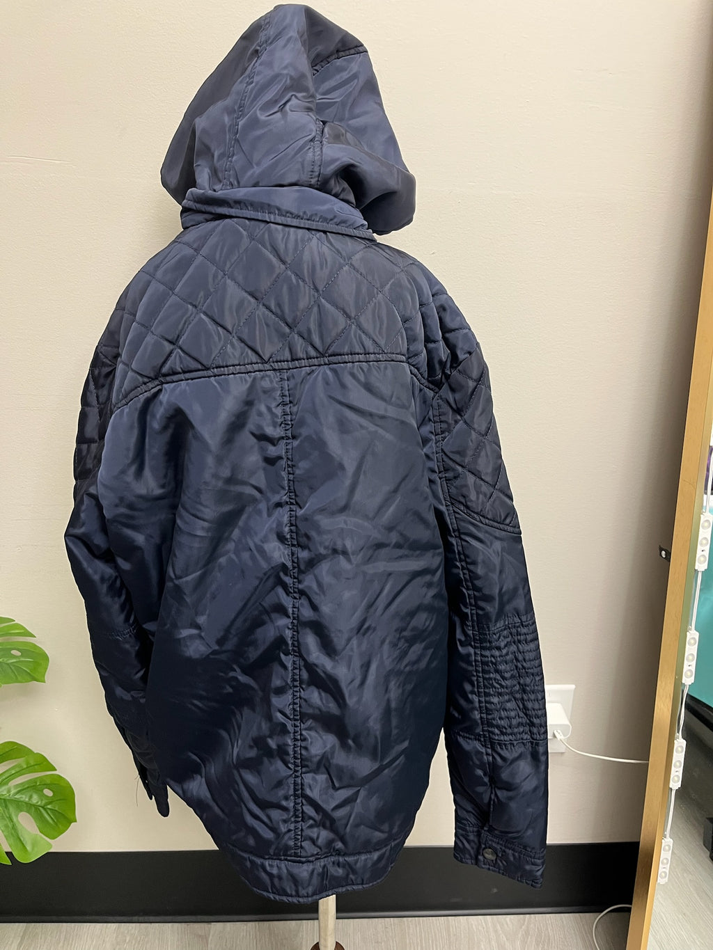 Used Unisex Children’s Navy Blue Rain Jacket