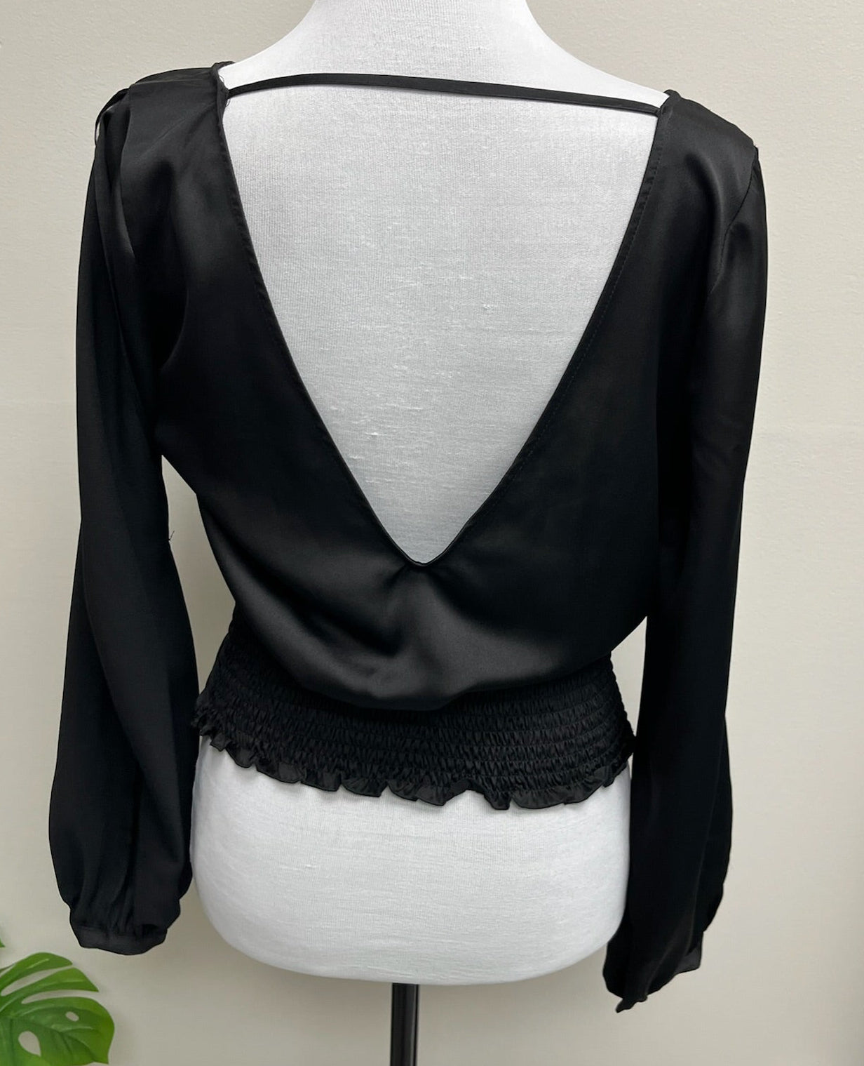 Used Women’s Black Peek A Boo Arms Shirt