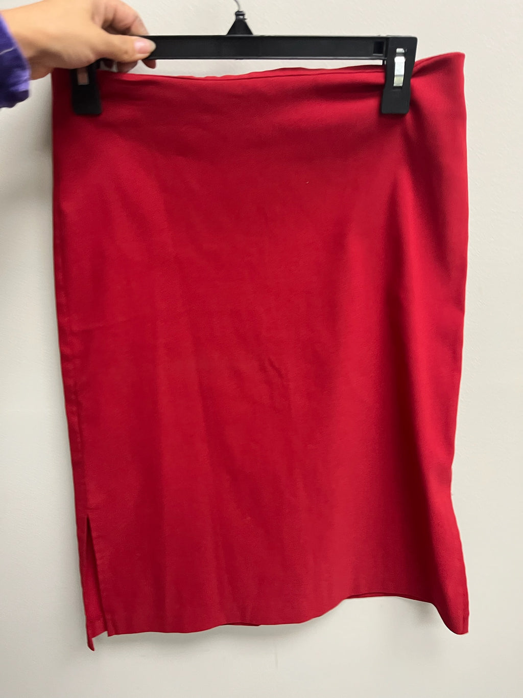 Used Women’s Red Skirt