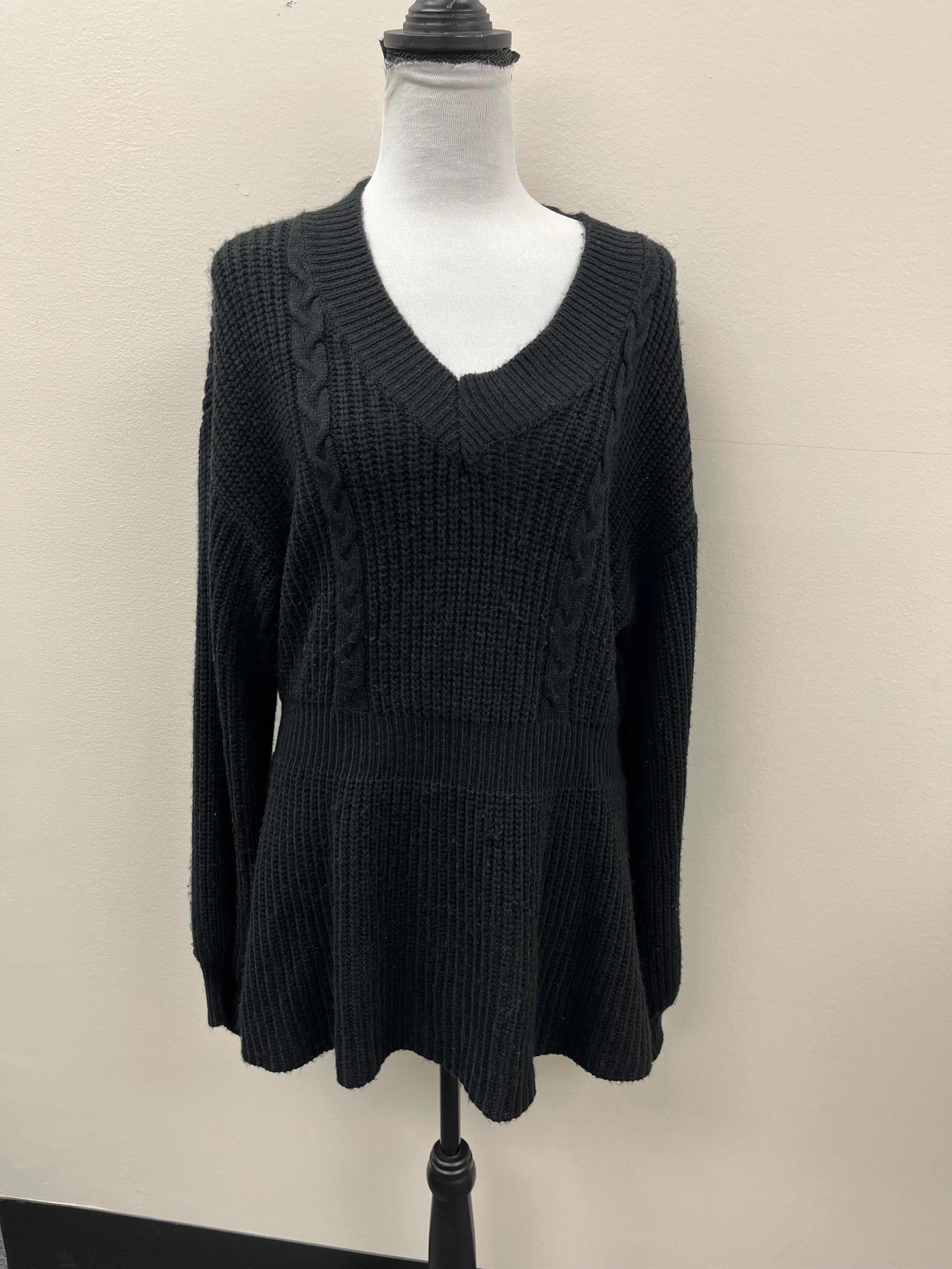 Used Women’s Black Knitted Sweater Shirt