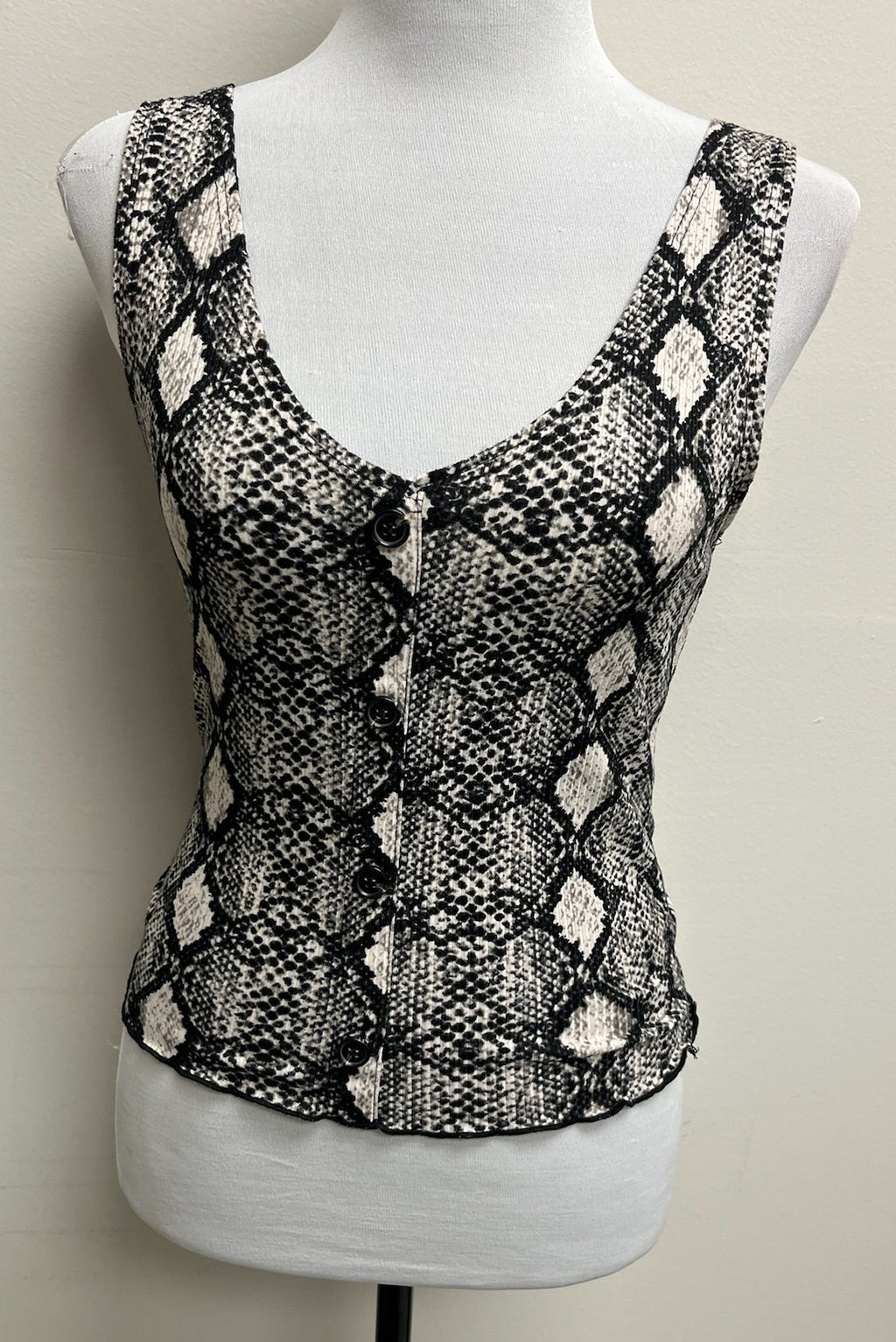 Used Women’s Tank Top