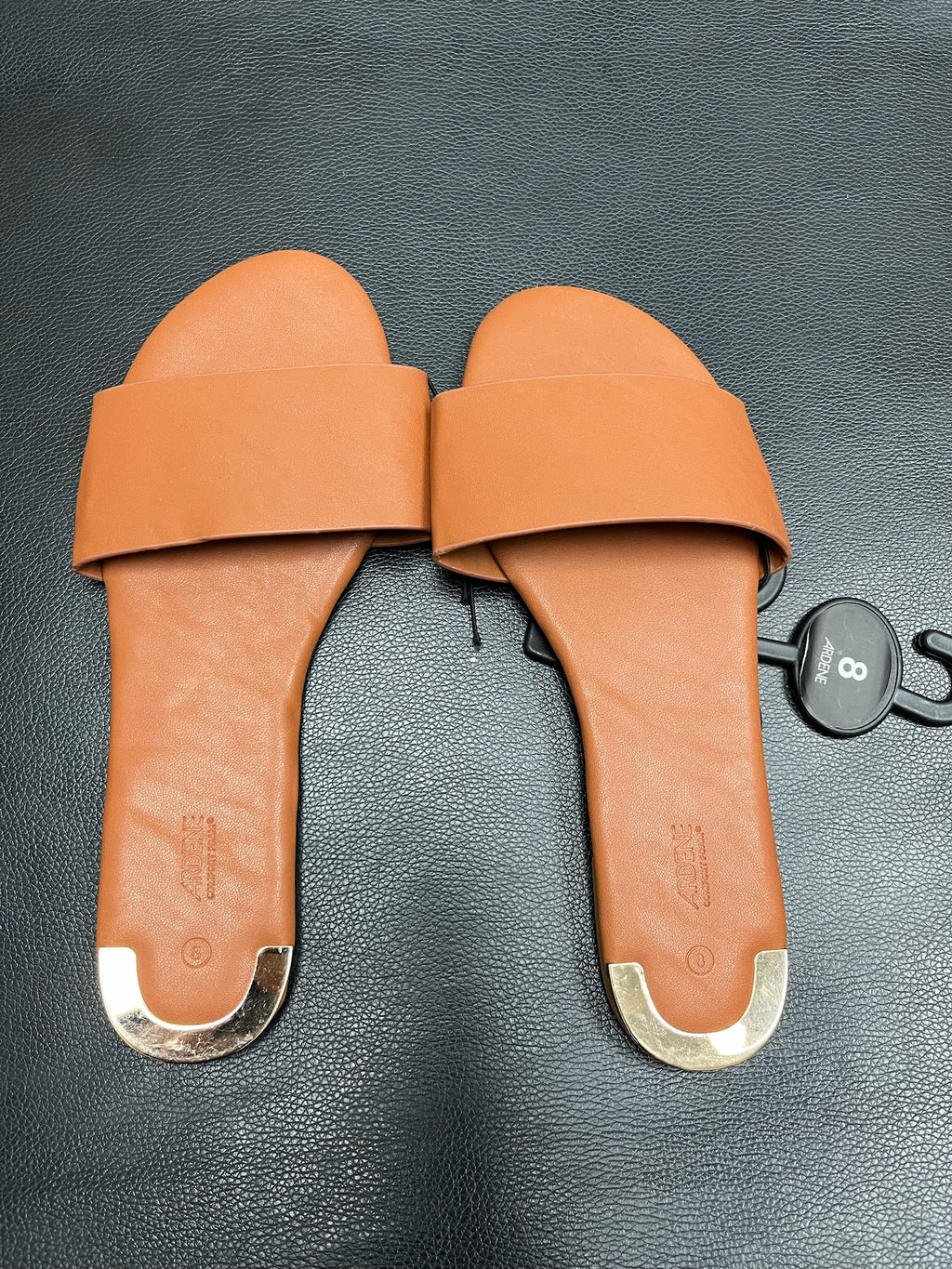 Women’s Tan Sandals