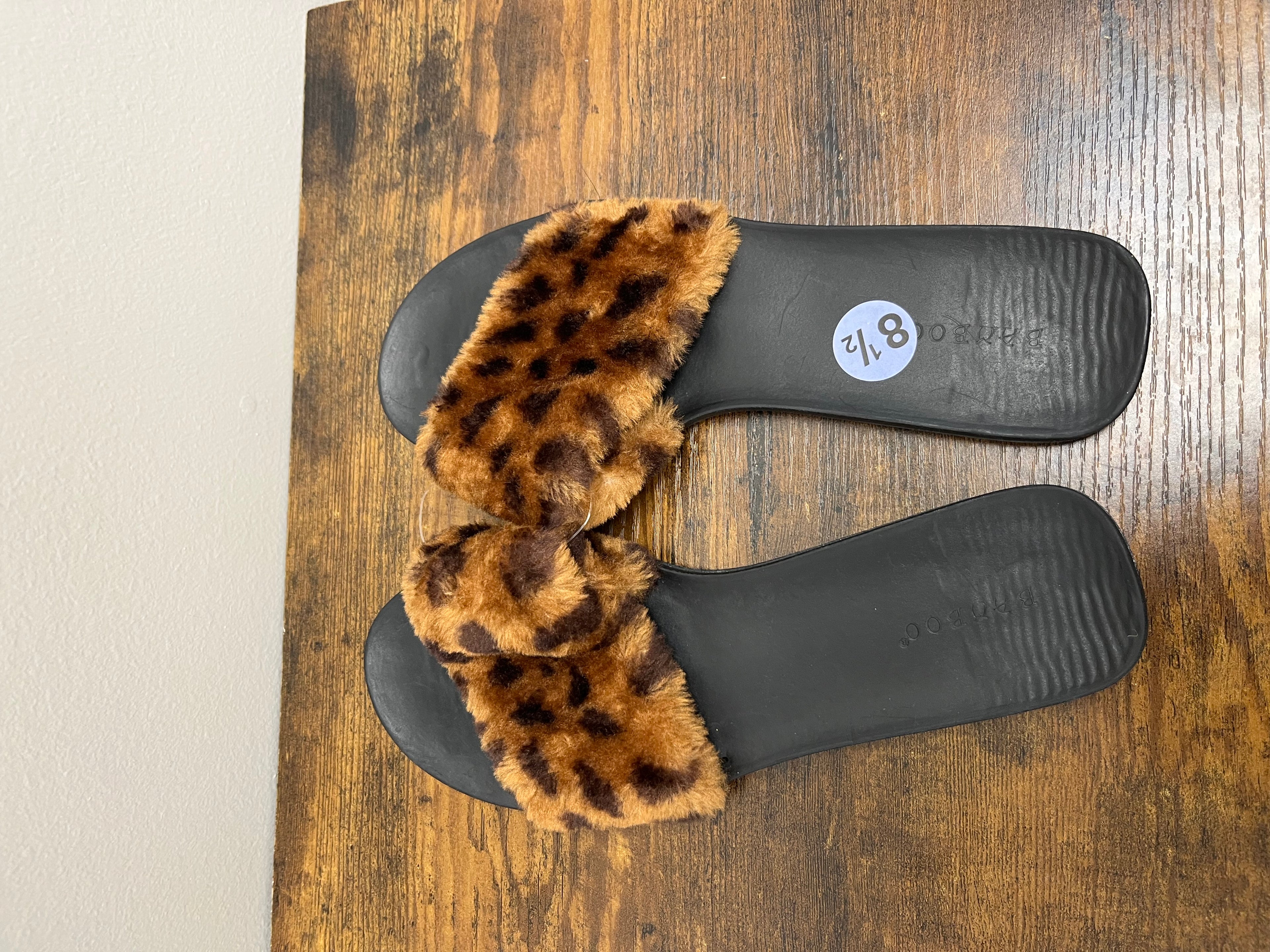 New Women’s Leopard Sandals