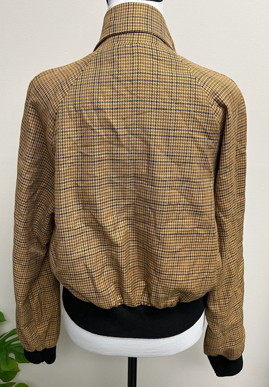 Used Women’s Checkered Zip Up Jacket