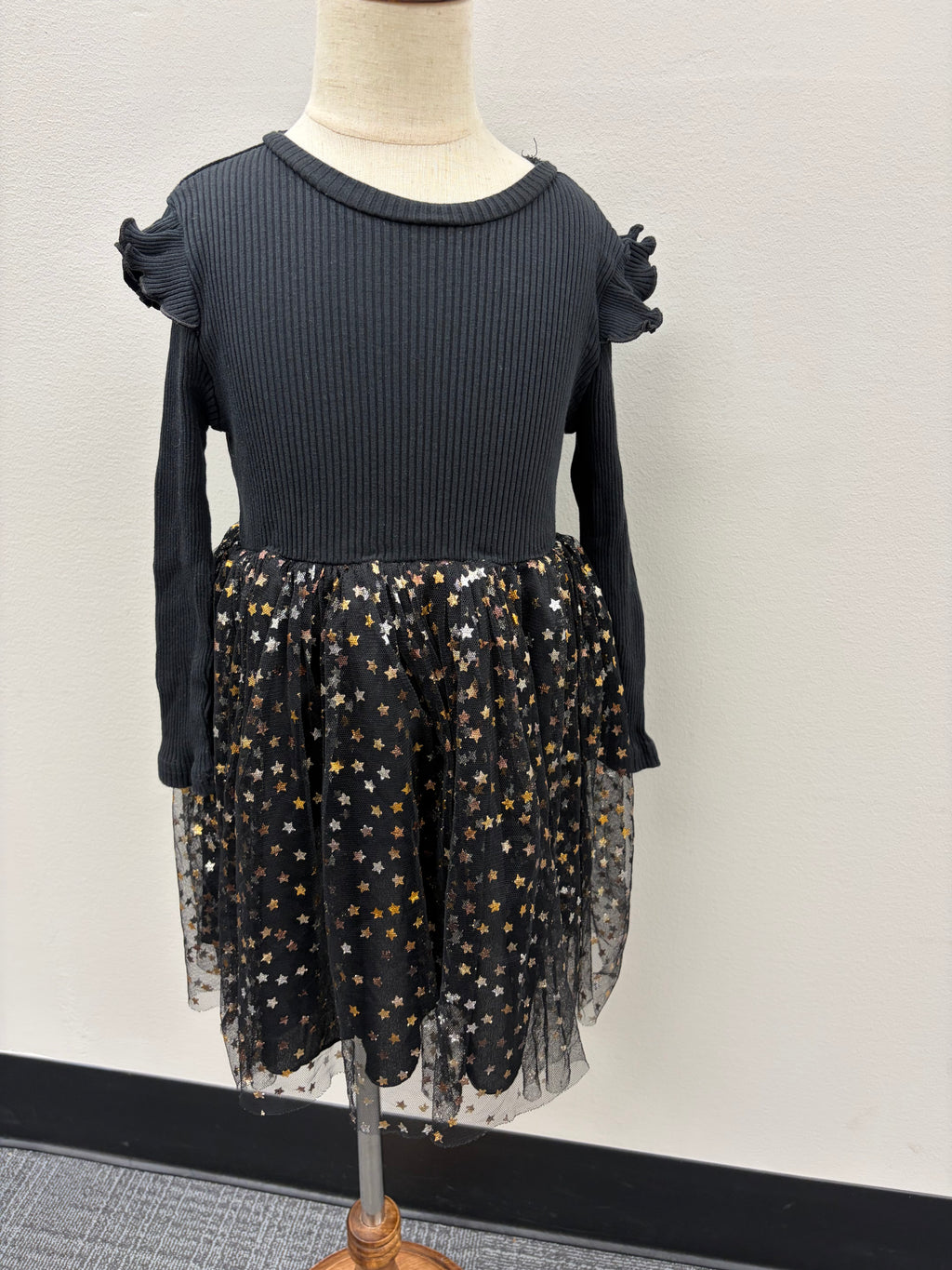 Used Girls Star Black Dress