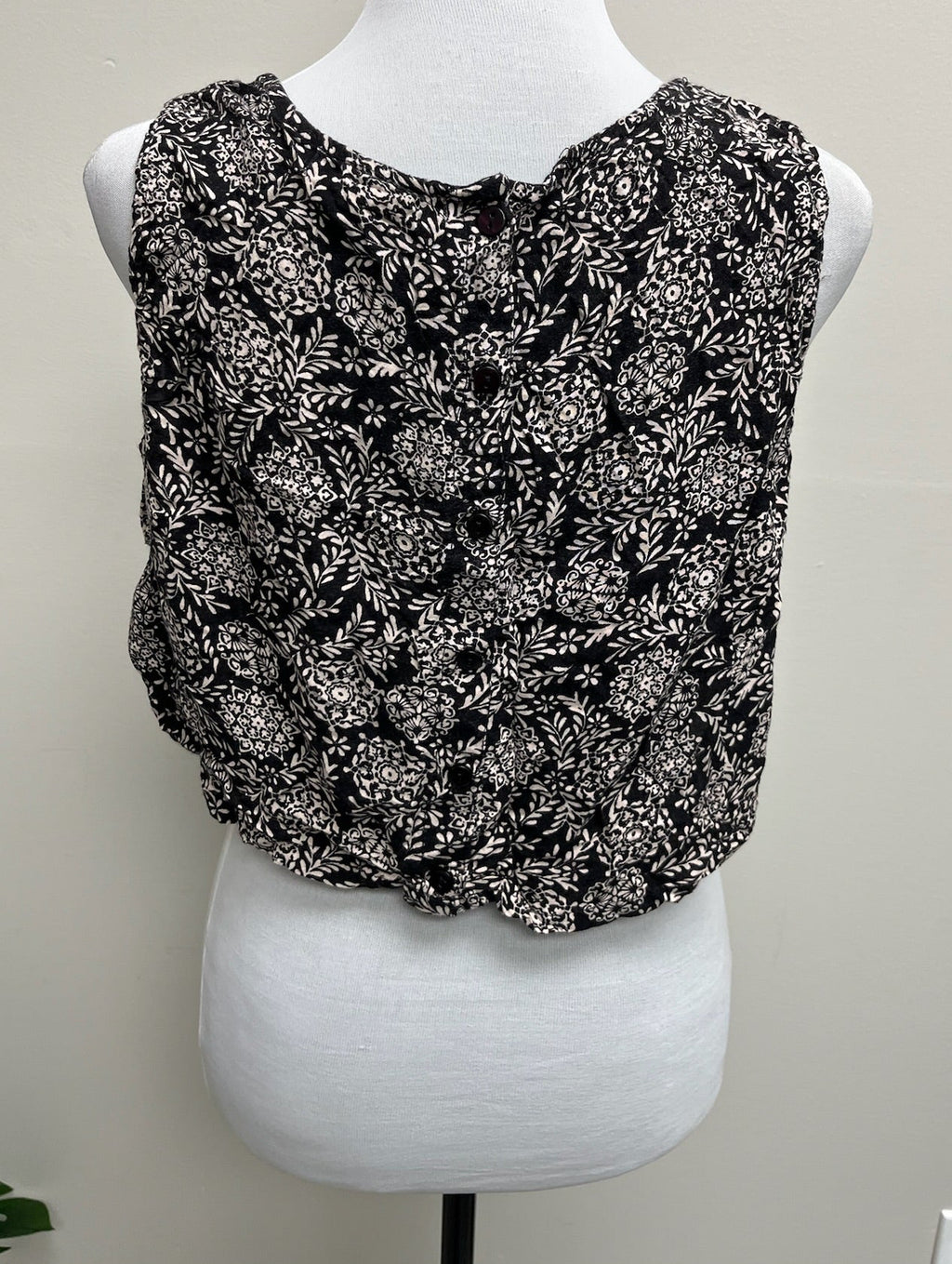 Used Women’s Boho Crop Top