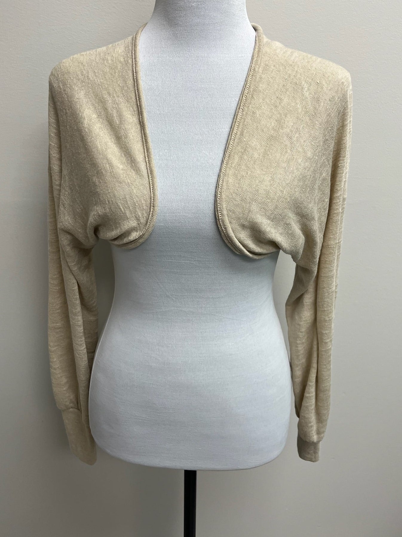 Women’s Beige Crop Cover Sweater