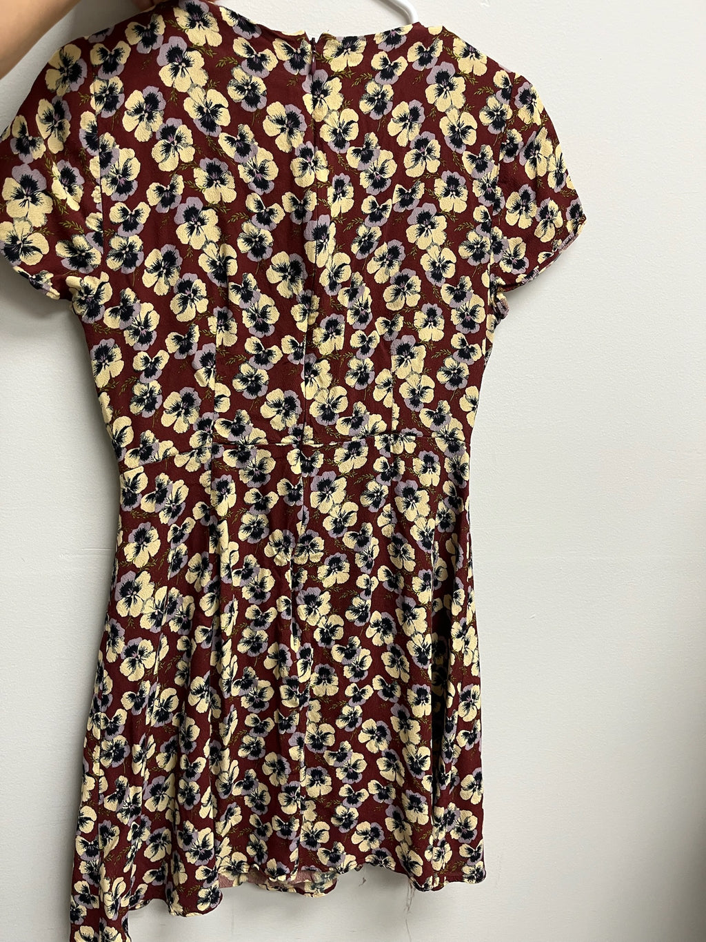 Used Women’s Burgundy Floral Dress
