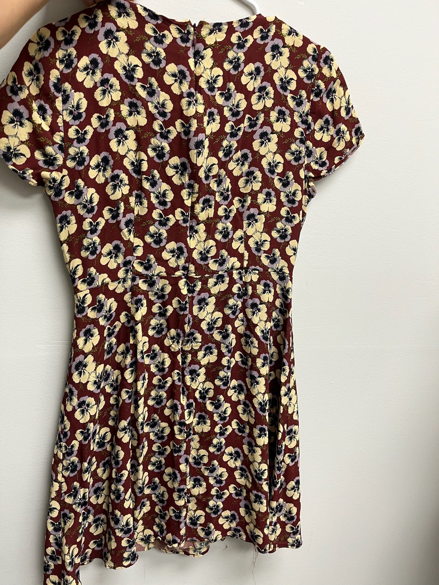 Used Women’s Burgundy Floral Dress