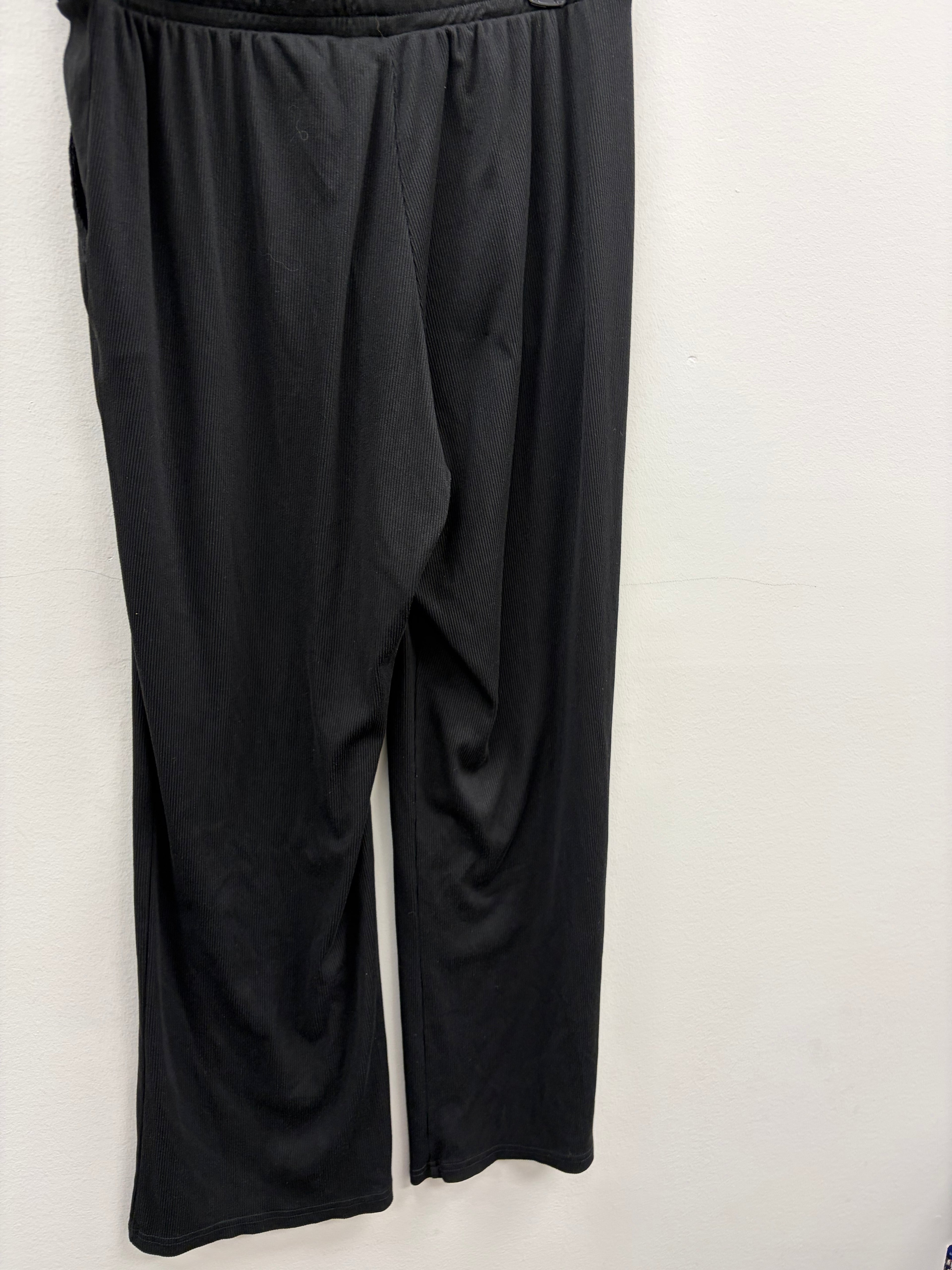 Used Women’s Black Flowy Pants