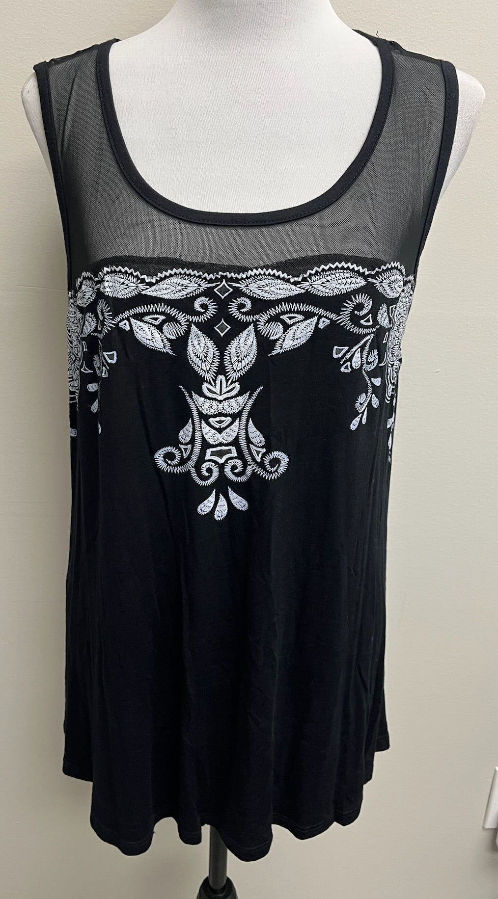 New Women’s Black Tank Top