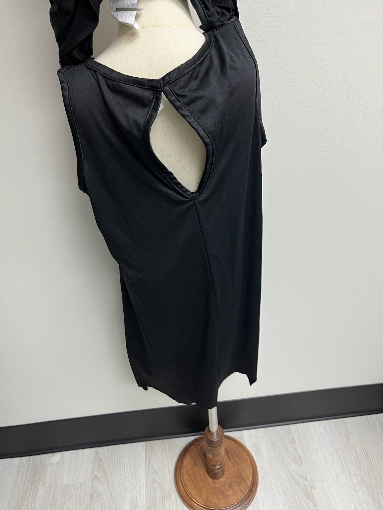 Children’s Batgirl Costume With Detachable Cape