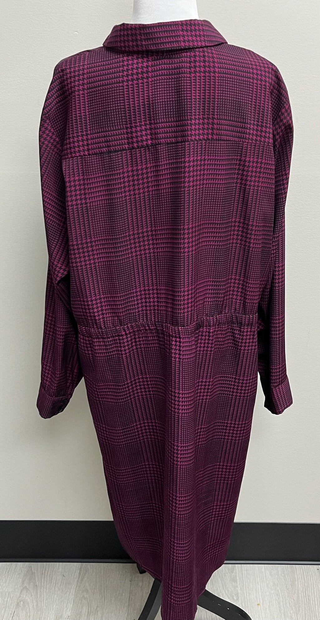 Used Women’s Purple Flannel Dress