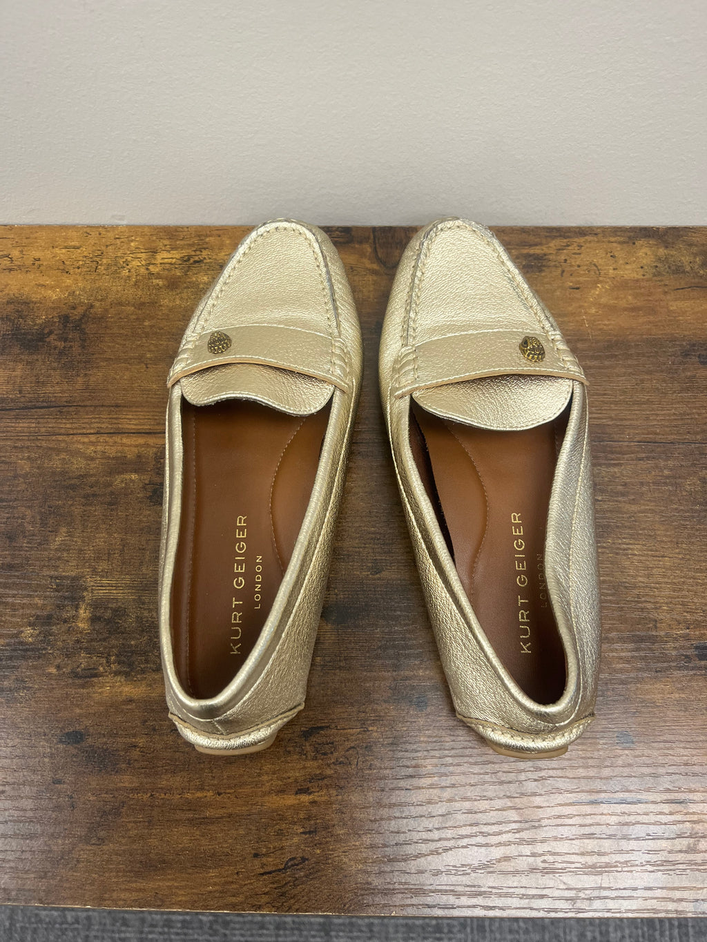 Used Women’s Gold Slip on Loafers