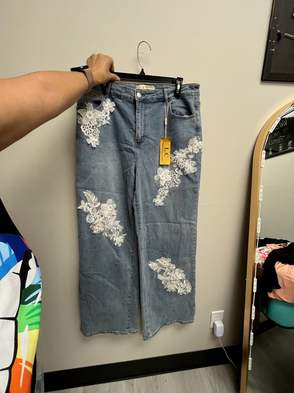 New Women’s Floral Jeans