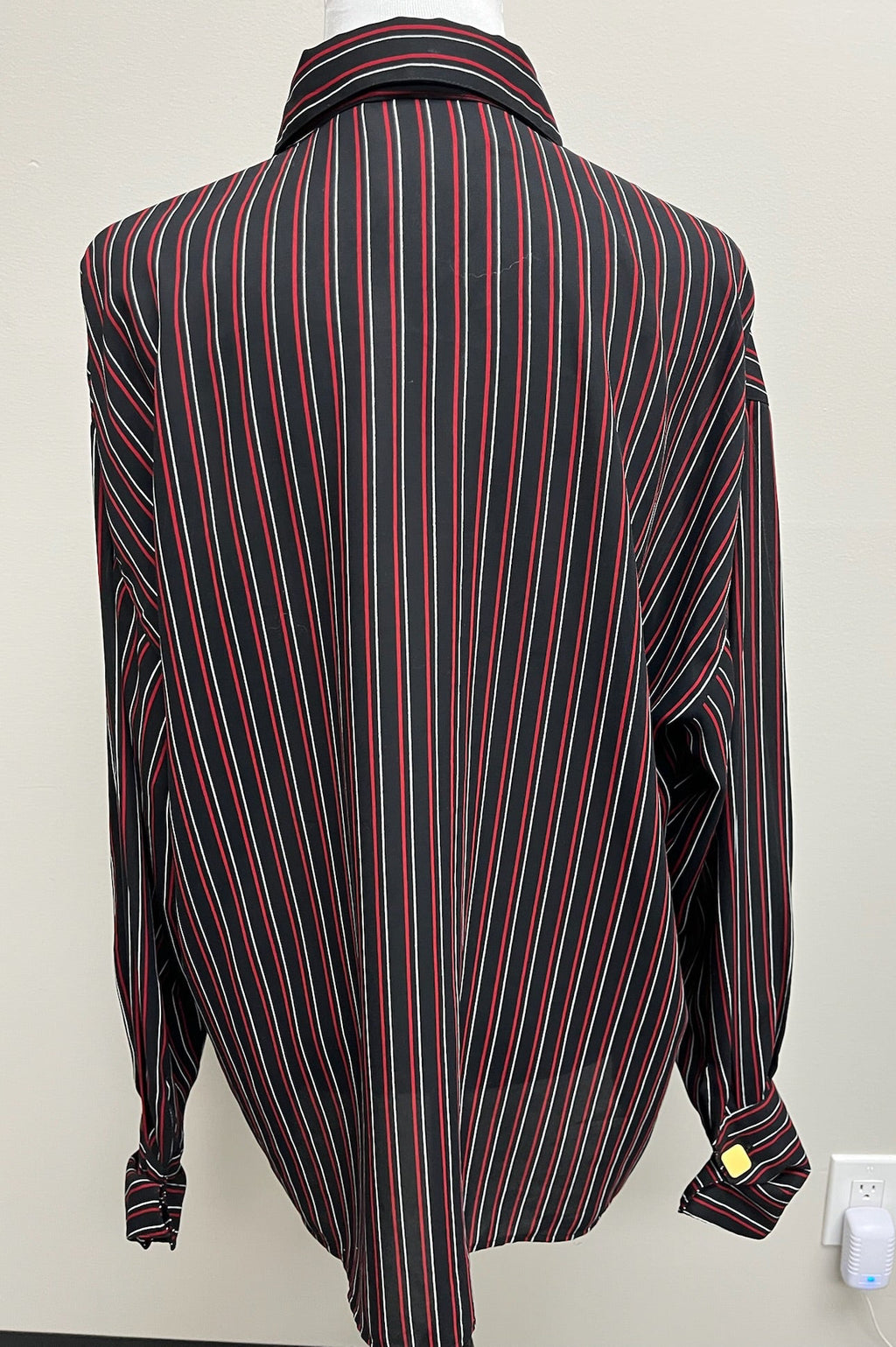 Used Women’s Striped Button Up Shirt