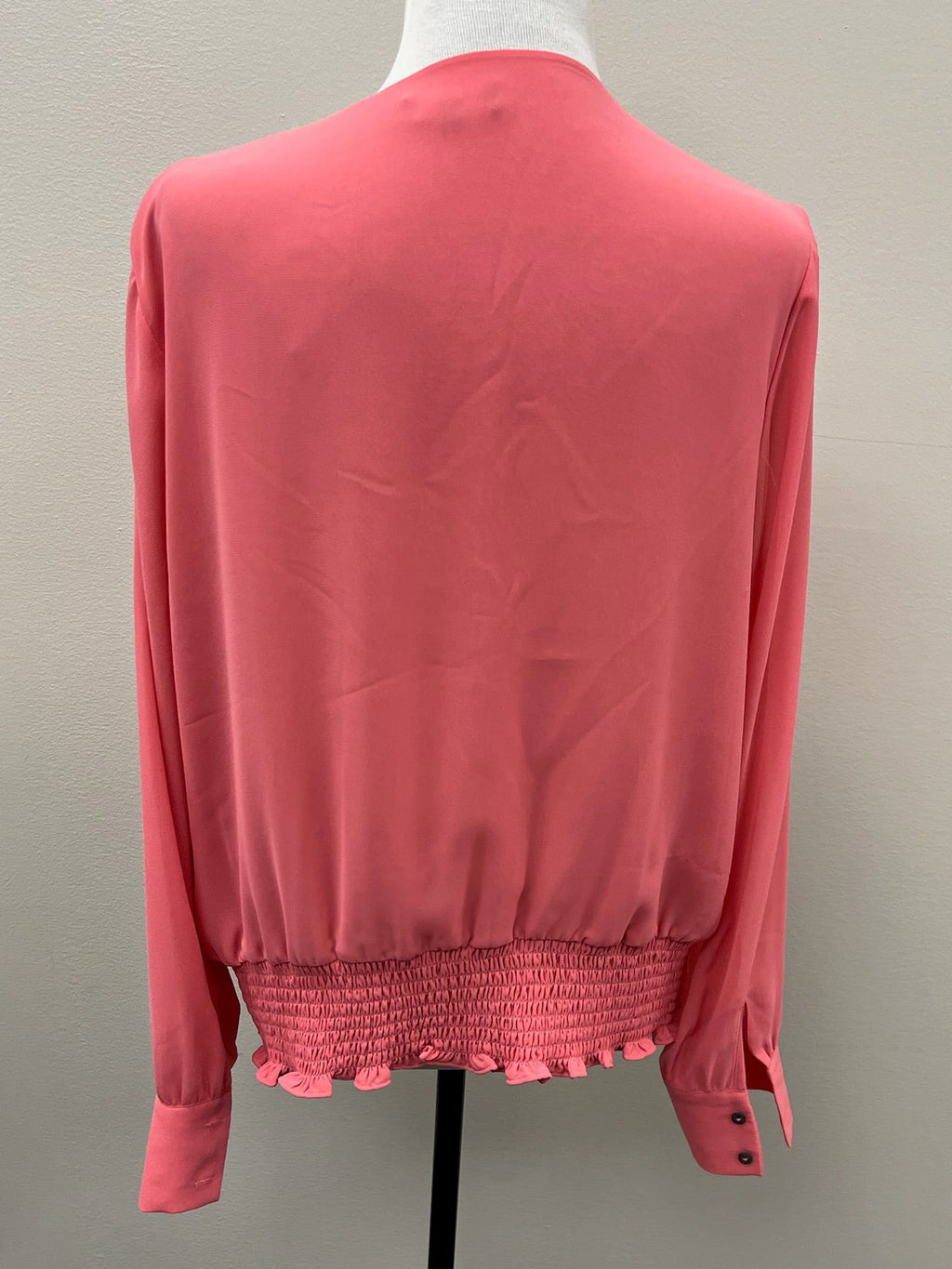 Used Women’s Pink Blouse