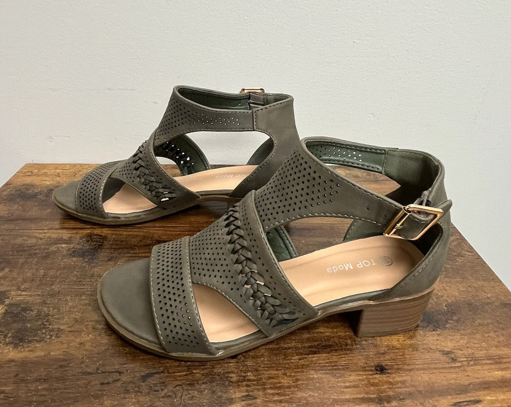 Used Women’s Green Heeled Sandals
