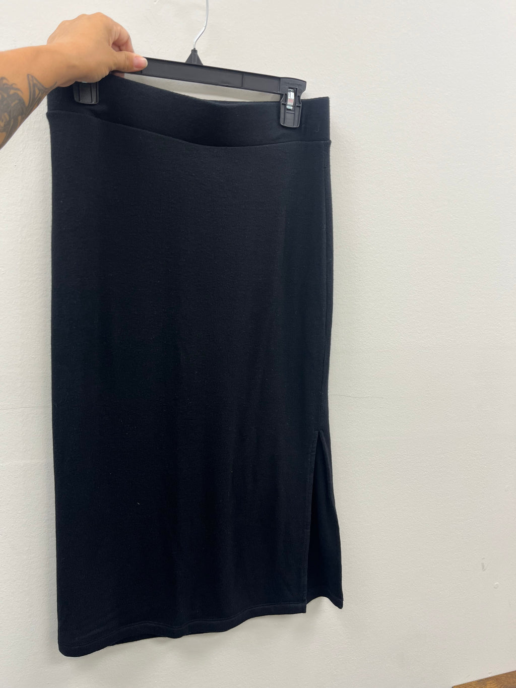Used Women’s Black Skirt
