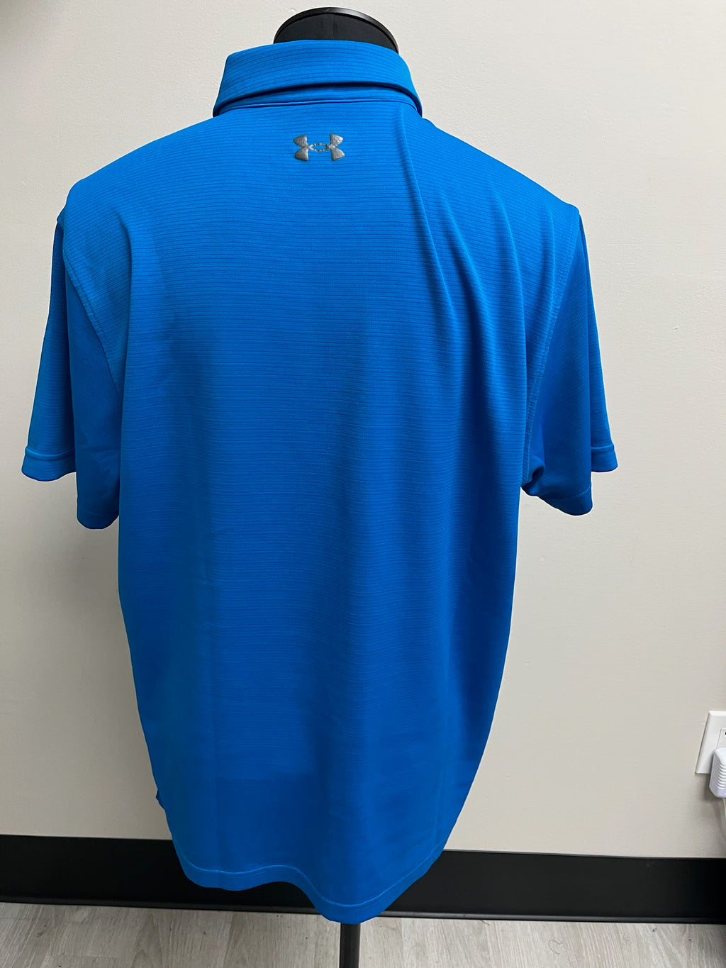 Used Men’s Blue Polo Shirt