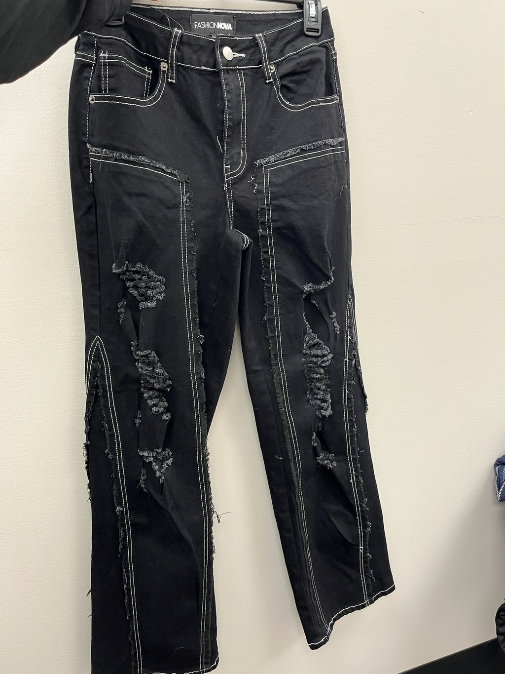 New Women’s Black Jeans