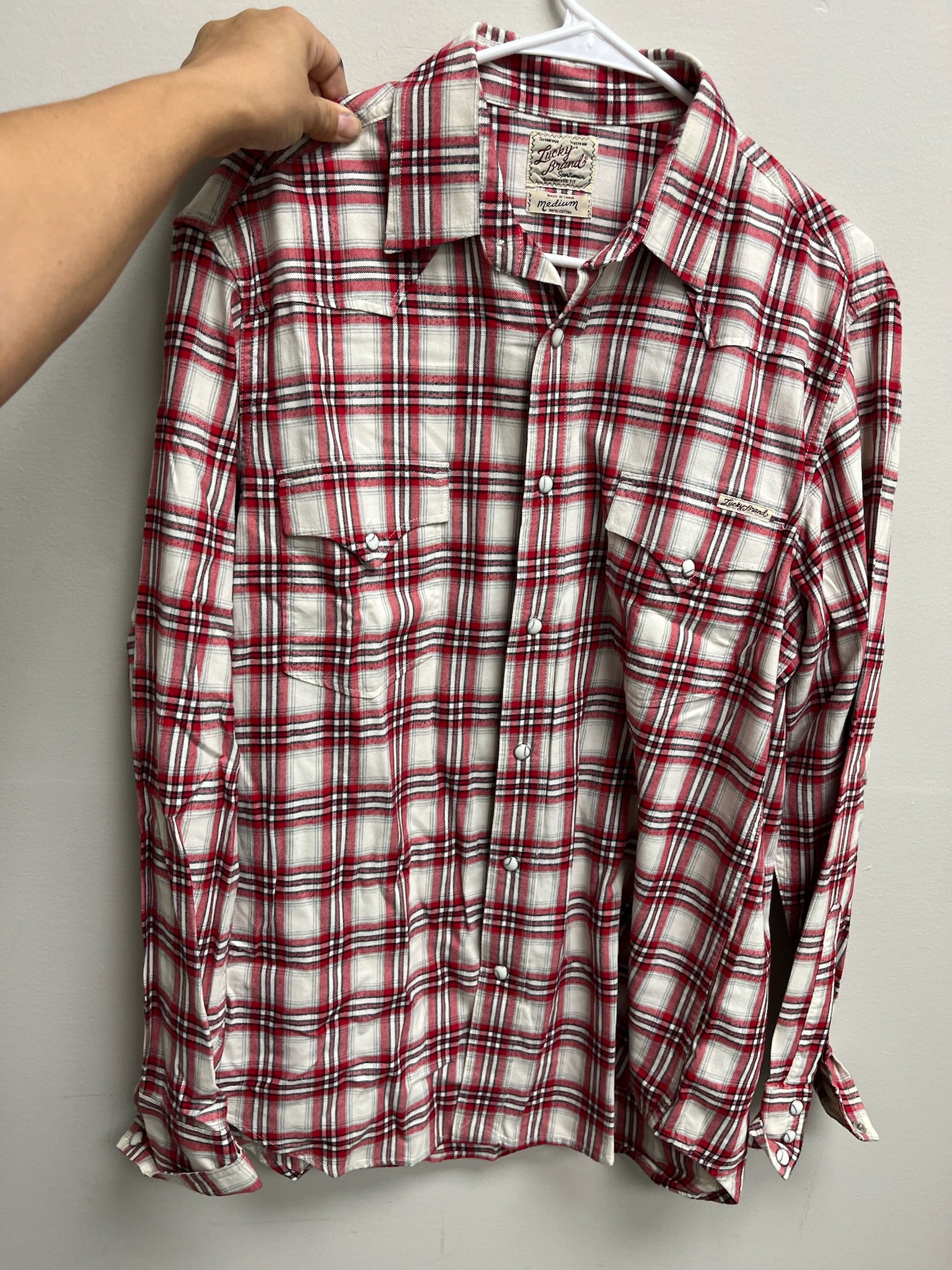 Used Men’s Red Flannel Long Sleeve