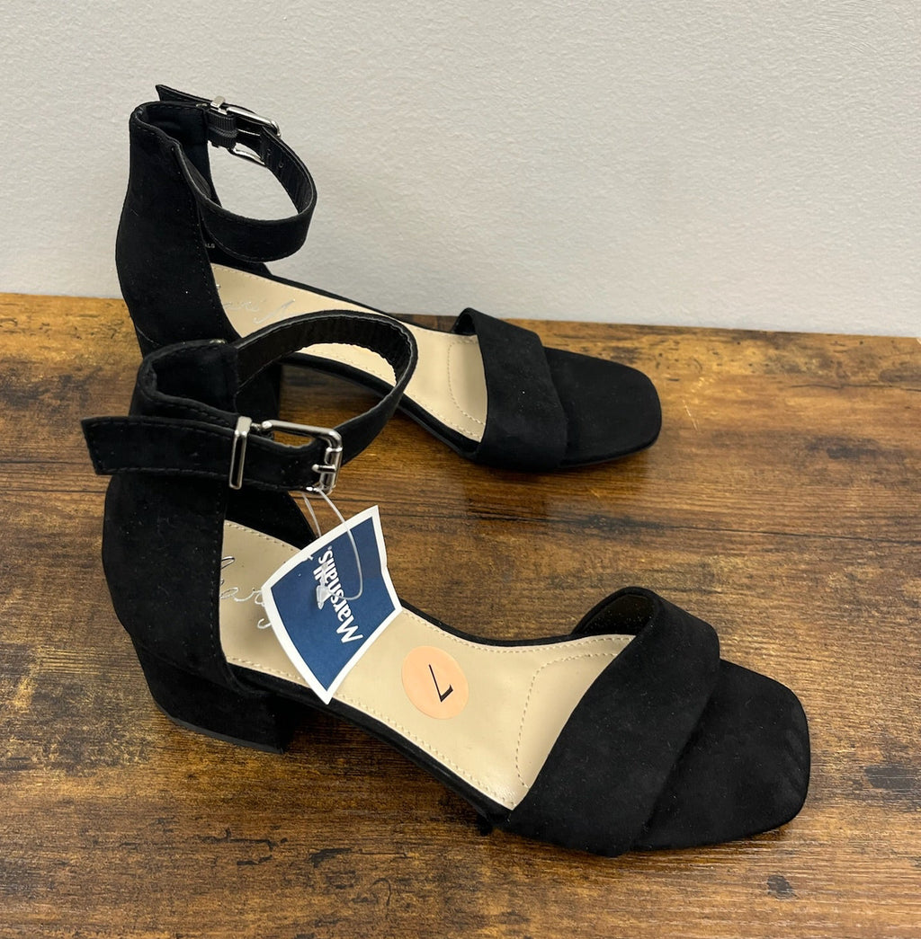 New Women’s Black Heels