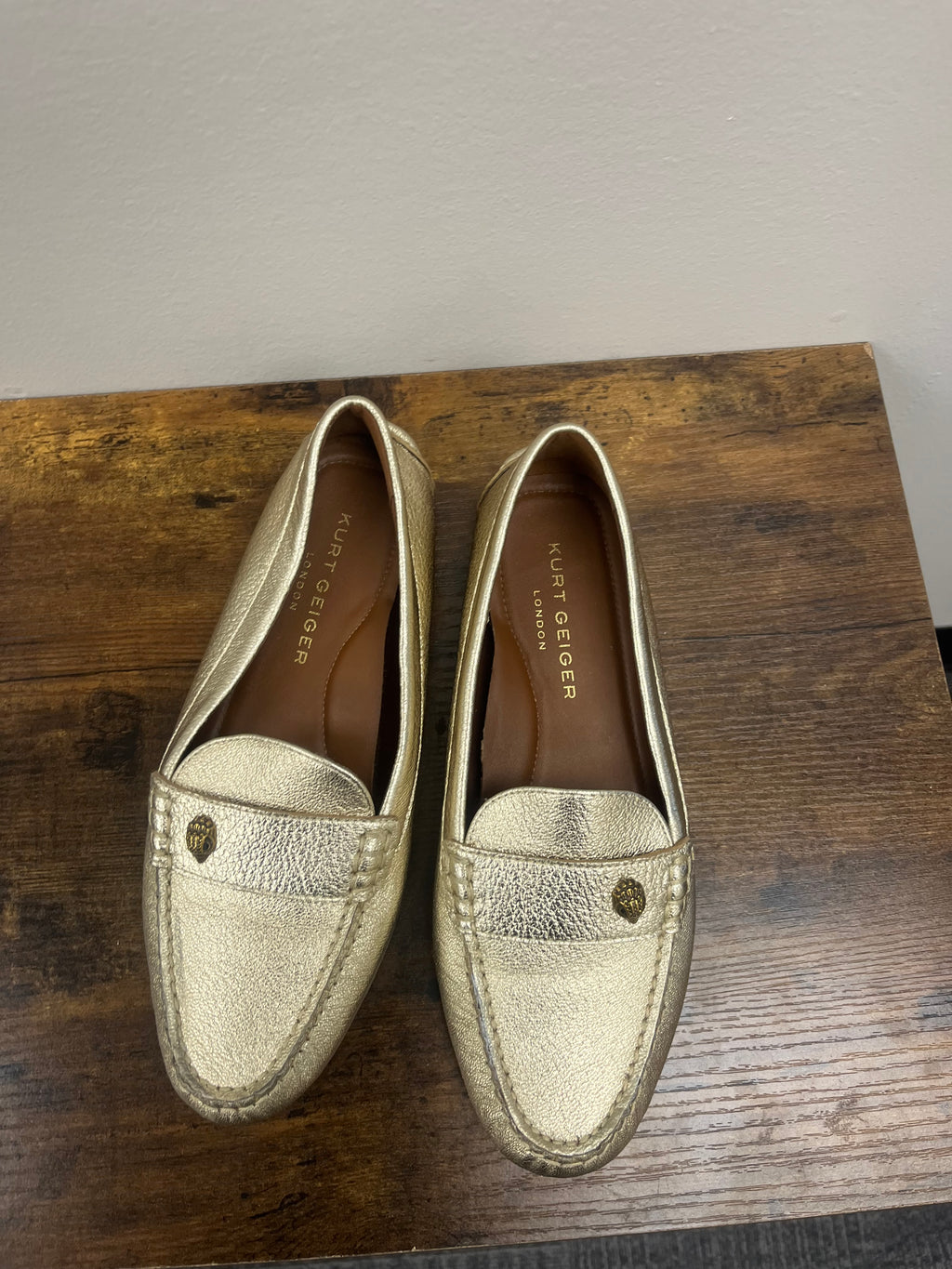 Used Women’s Gold Slip on Loafers