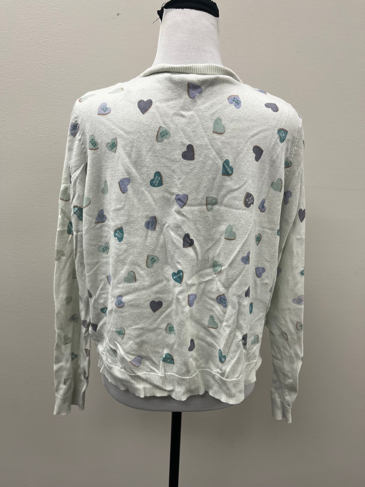 Used Women’s Heart Sweater Shirt