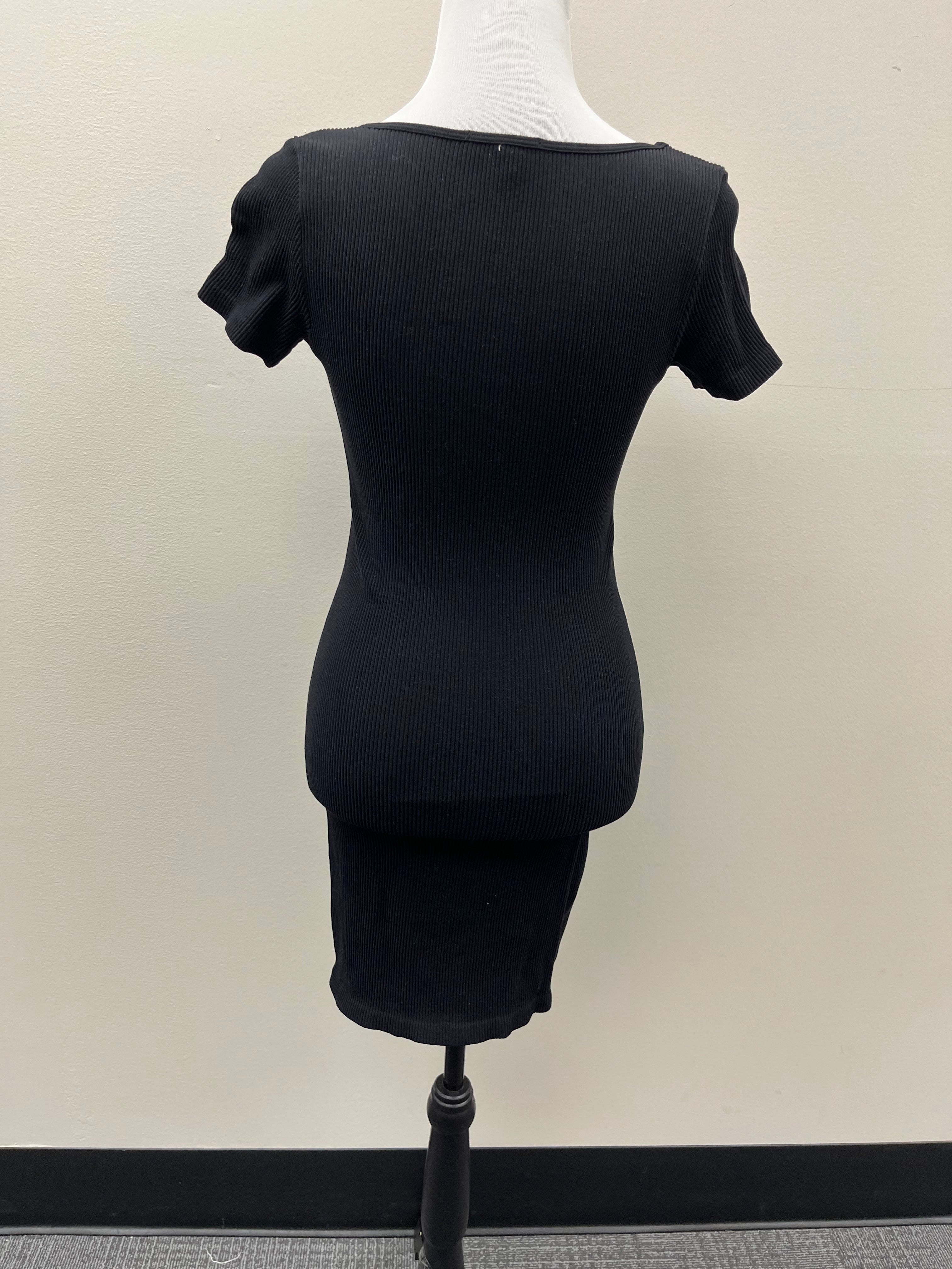 Used Women’s Black Dress