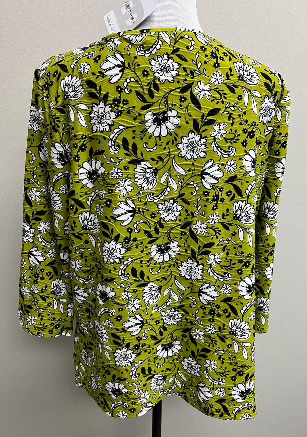 New Women’s Green Shirt