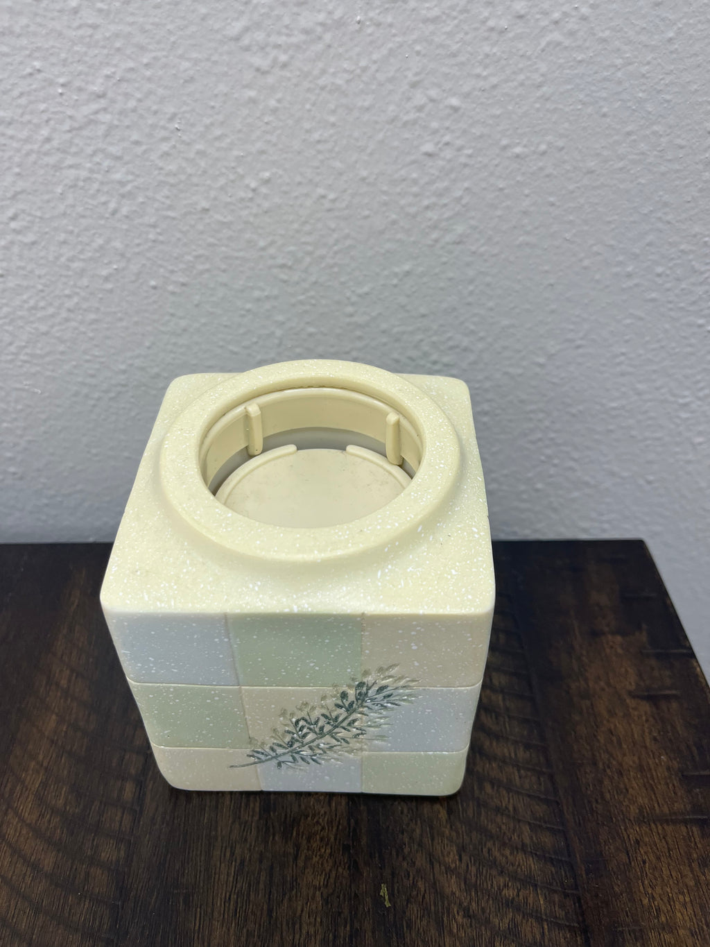 Used Ceramic Cup Holder