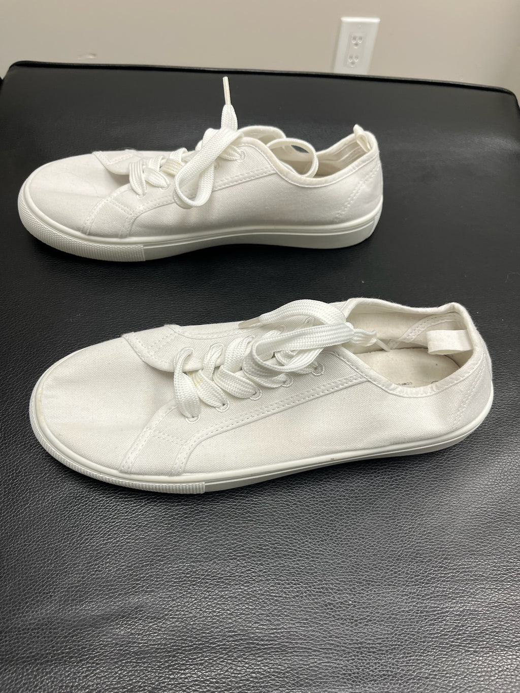 Women’s White Sneakers