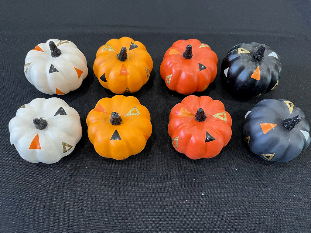 8 Piece Halloween Fall Pumpkins Decor Set
