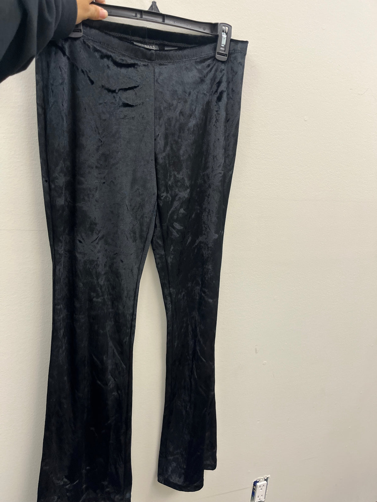 Used Women’s Black Pants