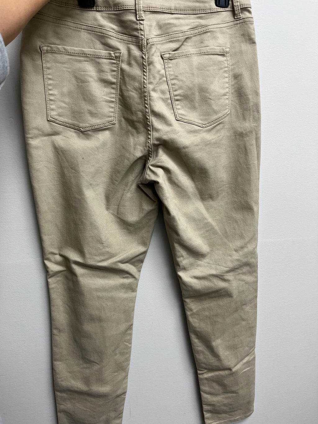 Used Once Women’s Khaki Pants