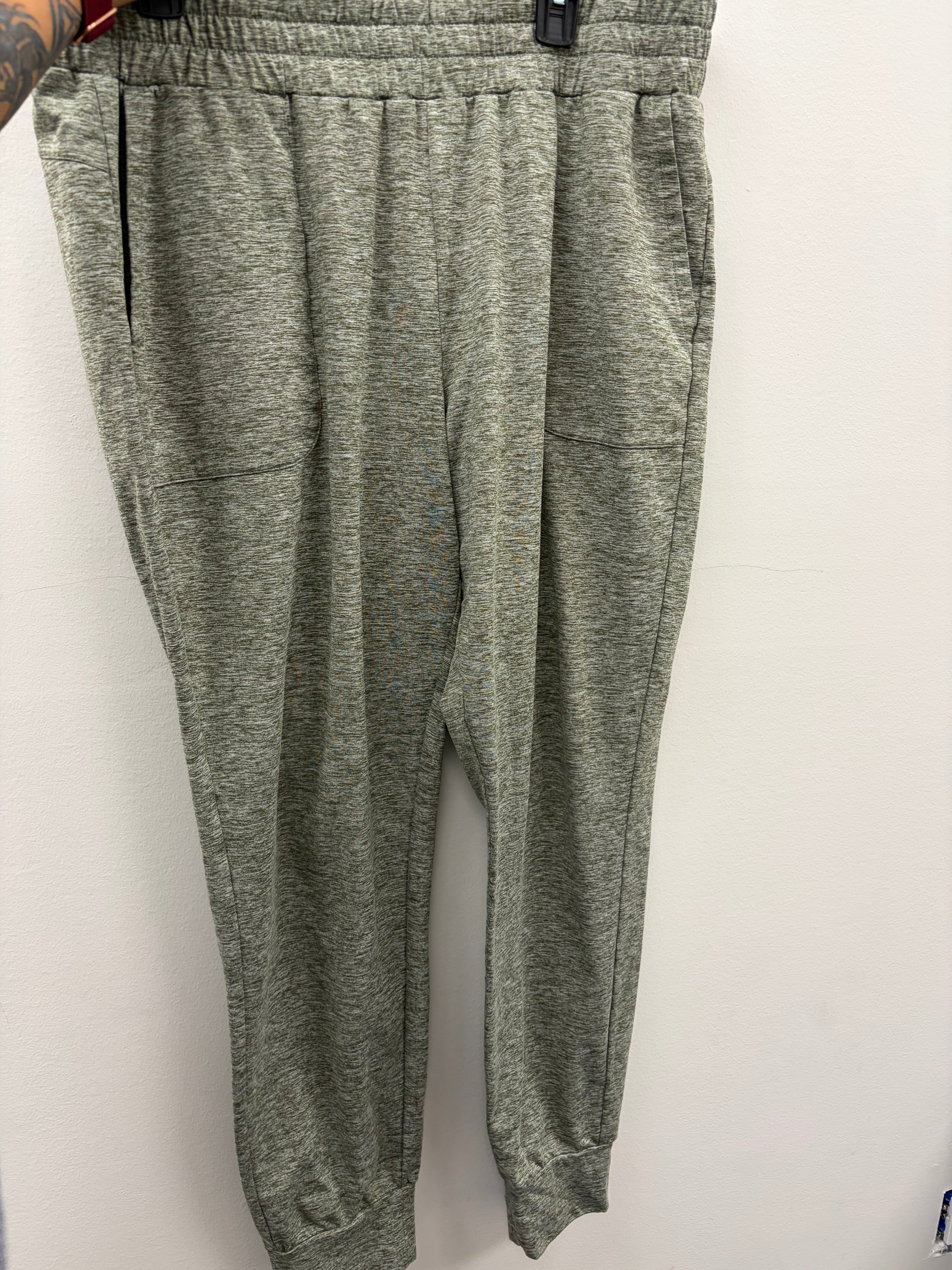 Used Women’s Green Pants