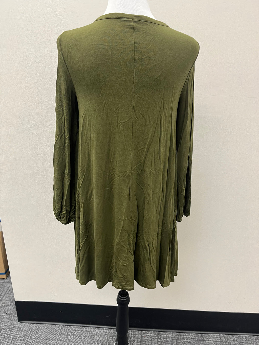 Used Women’s Green Dress